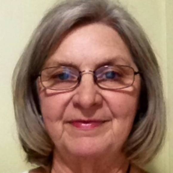 Meet your Posher, Delberta - Picture 1 of 1